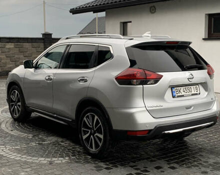 Сірий Ніссан Rogue, об'ємом двигуна 2.49 л та пробігом 105 тис. км за 18200 $, фото 3 на Automoto.ua