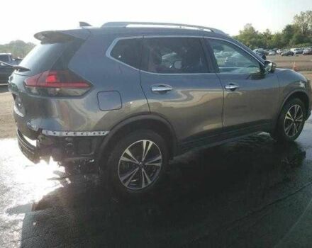 Серый Ниссан Rogue, объемом двигателя 2.5 л и пробегом 61 тыс. км за 3000 $, фото 2 на Automoto.ua