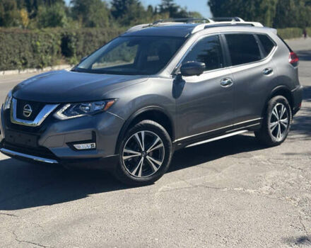 Серый Ниссан Rogue, объемом двигателя 2.49 л и пробегом 74 тыс. км за 16999 $, фото 2 на Automoto.ua