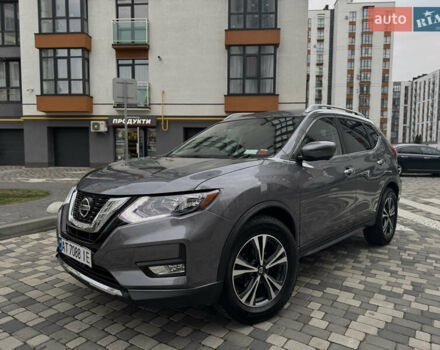 Сірий Ніссан Rogue, об'ємом двигуна 2.5 л та пробігом 115 тис. км за 16900 $, фото 1 на Automoto.ua
