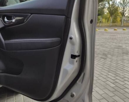 Серый Ниссан Rogue, объемом двигателя 2.49 л и пробегом 126 тыс. км за 18500 $, фото 14 на Automoto.ua