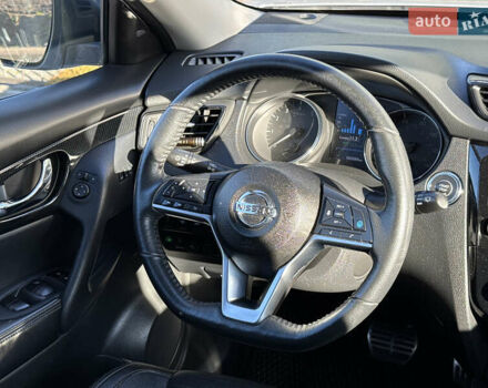 Серый Ниссан Rogue, объемом двигателя 2.49 л и пробегом 180 тыс. км за 15500 $, фото 22 на Automoto.ua