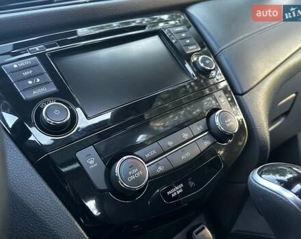 Сірий Ніссан Rogue, об'ємом двигуна 2.49 л та пробігом 174 тис. км за 14950 $, фото 100 на Automoto.ua