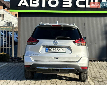 Серый Ниссан Rogue, объемом двигателя 2.49 л и пробегом 180 тыс. км за 15500 $, фото 3 на Automoto.ua