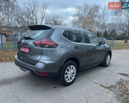 Серый Ниссан Rogue, объемом двигателя 2.49 л и пробегом 256 тыс. км за 15000 $, фото 10 на Automoto.ua