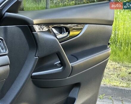 Сірий Ніссан Rogue, об'ємом двигуна 2.49 л та пробігом 174 тис. км за 14950 $, фото 93 на Automoto.ua