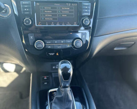 Серый Ниссан Rogue, объемом двигателя 2.49 л и пробегом 74 тыс. км за 16999 $, фото 8 на Automoto.ua