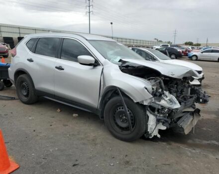 Серый Ниссан Rogue, объемом двигателя 2.4 л и пробегом 130 тыс. км за 8900 $, фото 3 на Automoto.ua