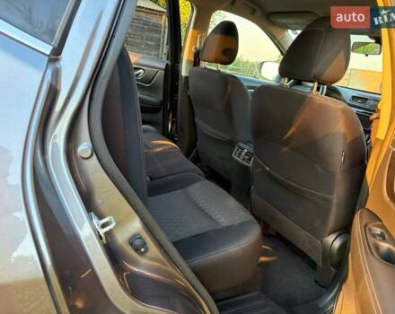 Серый Ниссан Rogue, объемом двигателя 2.49 л и пробегом 93 тыс. км за 19700 $, фото 42 на Automoto.ua