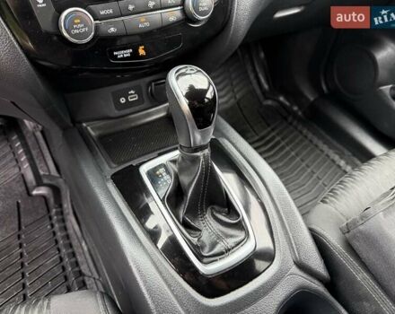 Ниссан Rogue 2019 в Киеве на Automoto.ua Серый Ниссан Rogue, объемом двигателя 2.49 л и пробегом 146 тыс. км за 14200 $, фото 24 на Automoto.ua