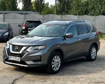Серый Ниссан Rogue, объемом двигателя 2.5 л и пробегом 155 тыс. км за 10000 $, фото 3 на Automoto.ua