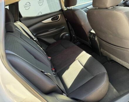 Серый Ниссан Rogue, объемом двигателя 2 л и пробегом 110 тыс. км за 14500 $, фото 13 на Automoto.ua