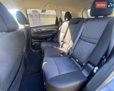 Сірий Ніссан Rogue, об'ємом двигуна 2.49 л та пробігом 217 тис. км за 15900 $, фото 18 на Automoto.ua