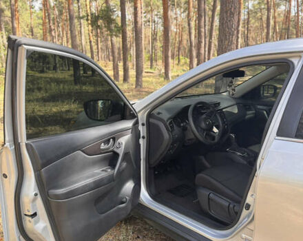 Сірий Ніссан Rogue, об'ємом двигуна 2.49 л та пробігом 104 тис. км за 15500 $, фото 6 на Automoto.ua