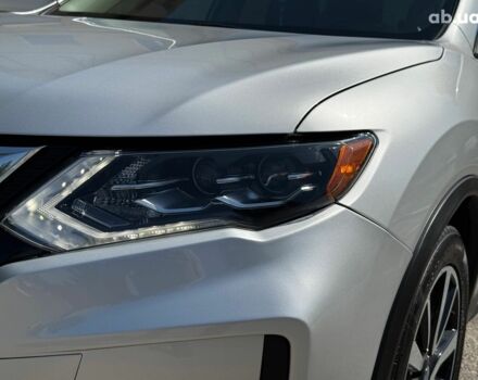 Сірий Ніссан Rogue, об'ємом двигуна 2.5 л та пробігом 78 тис. км за 18690 $, фото 8 на Automoto.ua