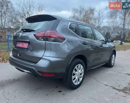 Серый Ниссан Rogue, объемом двигателя 2.49 л и пробегом 256 тыс. км за 15000 $, фото 11 на Automoto.ua