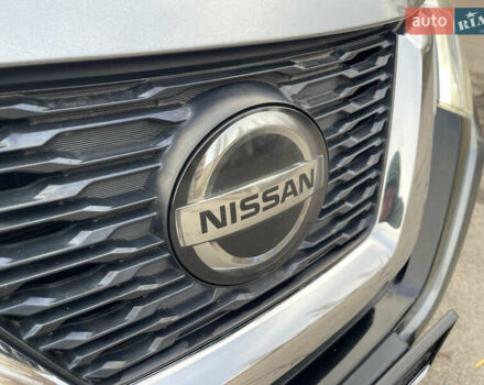 Сірий Ніссан Rogue, об'ємом двигуна 2.5 л та пробігом 140 тис. км за 11700 $, фото 6 на Automoto.ua