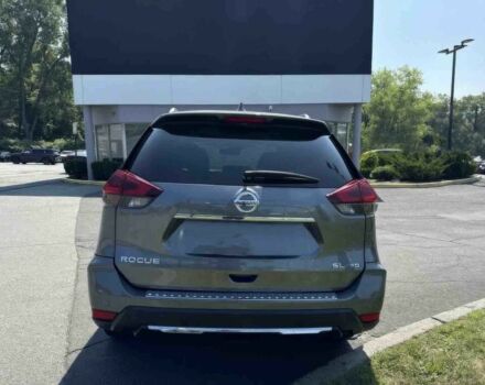 Серый Ниссан Rogue, объемом двигателя 2.5 л и пробегом 49 тыс. км за 12500 $, фото 5 на Automoto.ua