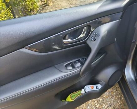 Сірий Ніссан Rogue, об'ємом двигуна 2.49 л та пробігом 76 тис. км за 17700 $, фото 19 на Automoto.ua