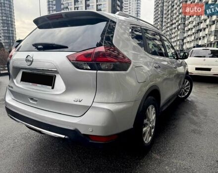 Сірий Ніссан Rogue, об'ємом двигуна 2.49 л та пробігом 117 тис. км за 14777 $, фото 4 на Automoto.ua