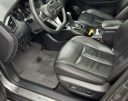 Серый Ниссан Rogue, объемом двигателя 2.49 л и пробегом 74 тыс. км за 18900 $, фото 12 на Automoto.ua