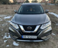 Серый Ниссан Rogue, объемом двигателя 2.49 л и пробегом 112 тыс. км за 18000 $, фото 1 на Automoto.ua