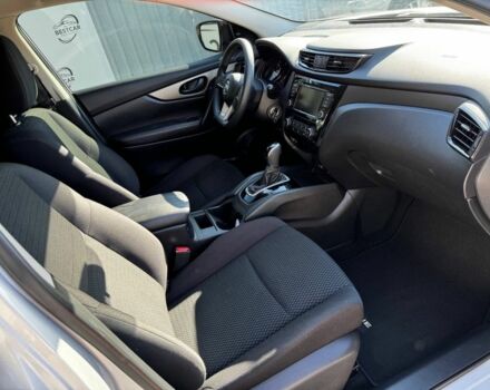 Серый Ниссан Rogue, объемом двигателя 2 л и пробегом 110 тыс. км за 14500 $, фото 11 на Automoto.ua