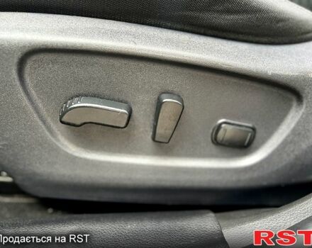 Сірий Ніссан Rogue, об'ємом двигуна 2.5 л та пробігом 115 тис. км за 15700 $, фото 7 на Automoto.ua