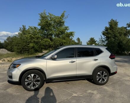 Сірий Ніссан Rogue, об'ємом двигуна 0 л та пробігом 53 тис. км за 14700 $, фото 1 на Automoto.ua