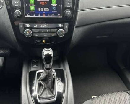 Сірий Ніссан Rogue, об'ємом двигуна 2.5 л та пробігом 141 тис. км за 12300 $, фото 5 на Automoto.ua