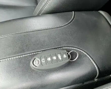 Серый Ниссан Rogue, объемом двигателя 2.49 л и пробегом 162 тыс. км за 14000 $, фото 15 на Automoto.ua