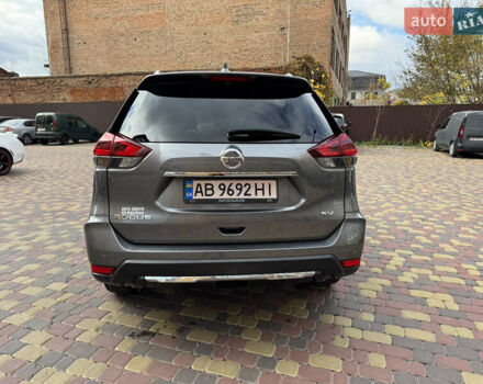 Сірий Ніссан Rogue, об'ємом двигуна 2.49 л та пробігом 61 тис. км за 17000 $, фото 5 на Automoto.ua