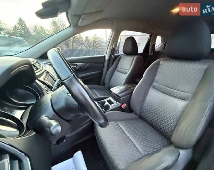 Сірий Ніссан Rogue, об'ємом двигуна 2.5 л та пробігом 261 тис. км за 10500 $, фото 3 на Automoto.ua