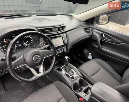 Серый Ниссан Rogue, объемом двигателя 2.49 л и пробегом 89 тыс. км за 16300 $, фото 19 на Automoto.ua