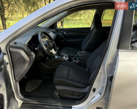 Серый Ниссан Rogue, объемом двигателя 2.49 л и пробегом 148 тыс. км за 14900 $, фото 20 на Automoto.ua