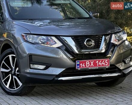 Сірий Ніссан Rogue, об'ємом двигуна 2.49 л та пробігом 174 тис. км за 14950 $, фото 12 на Automoto.ua