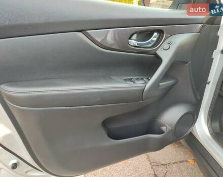 Сірий Ніссан Rogue, об'ємом двигуна 2.49 л та пробігом 15 тис. км за 18300 $, фото 12 на Automoto.ua