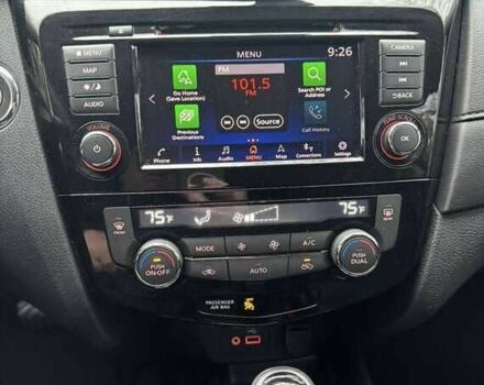 Сірий Ніссан Rogue, об'ємом двигуна 2.5 л та пробігом 141 тис. км за 12300 $, фото 4 на Automoto.ua