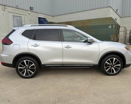 Серый Ниссан Rogue, объемом двигателя 2.5 л и пробегом 34 тыс. км за 9100 $, фото 5 на Automoto.ua