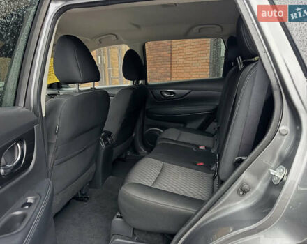 Серый Ниссан Rogue, объемом двигателя 2.5 л и пробегом 165 тыс. км за 16300 $, фото 14 на Automoto.ua