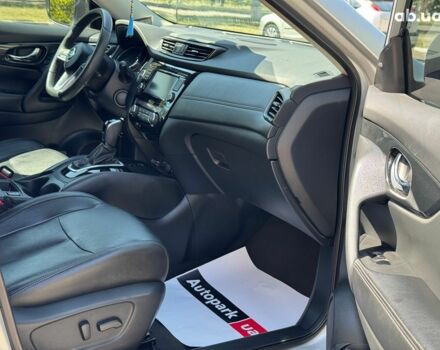 Сірий Ніссан Rogue, об'ємом двигуна 2.5 л та пробігом 78 тис. км за 18690 $, фото 18 на Automoto.ua