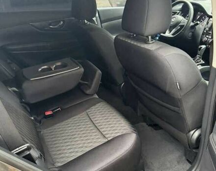 Сірий Ніссан Rogue, об'ємом двигуна 2.5 л та пробігом 141 тис. км за 12300 $, фото 8 на Automoto.ua