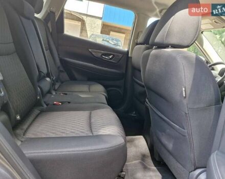 Сірий Ніссан Rogue, об'ємом двигуна 2.49 л та пробігом 68 тис. км за 16600 $, фото 21 на Automoto.ua