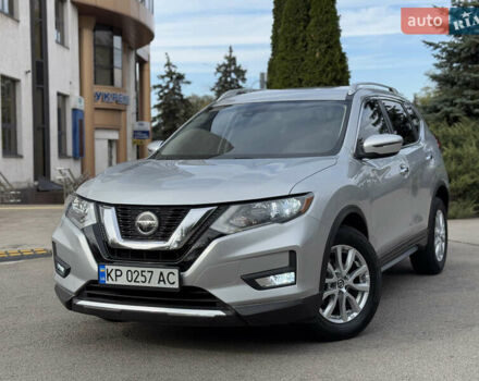 Ниссан Rogue 2019 в Запорожье на Automoto.ua Серый Ниссан Rogue, объемом двигателя 2.49 л и пробегом 115 тыс. км за 15799 $, фото 7 на Automoto.ua