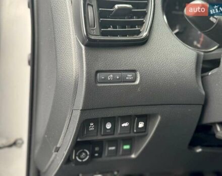 Сірий Ніссан Rogue, об'ємом двигуна 2.49 л та пробігом 117 тис. км за 14777 $, фото 18 на Automoto.ua