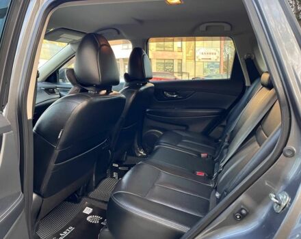 Серый Ниссан Rogue, объемом двигателя 2.5 л и пробегом 109 тыс. км за 18900 $, фото 14 на Automoto.ua