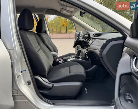 Ниссан Rogue 2019 в Запорожье на Automoto.ua Серый Ниссан Rogue, объемом двигателя 2.49 л и пробегом 115 тыс. км за 15799 $, фото 20 на Automoto.ua