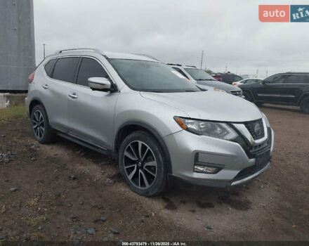 Серый Ниссан Rogue, объемом двигателя 2.49 л и пробегом 155 тыс. км за 2700 $, фото 1 на Automoto.ua