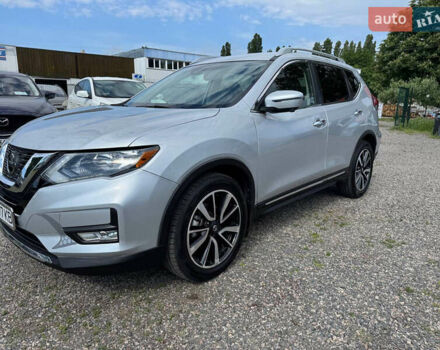 Сірий Ніссан Rogue, об'ємом двигуна 2.49 л та пробігом 115 тис. км за 16500 $, фото 5 на Automoto.ua
