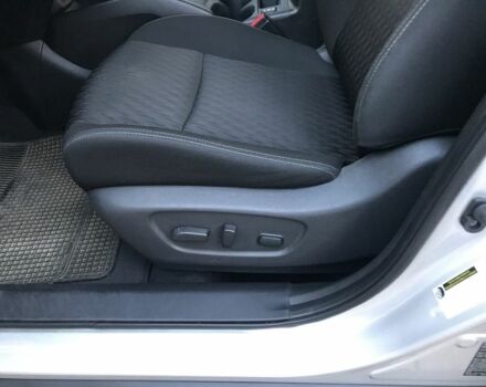 Серый Ниссан Rogue, объемом двигателя 2.5 л и пробегом 42 тыс. км за 16500 $, фото 7 на Automoto.ua